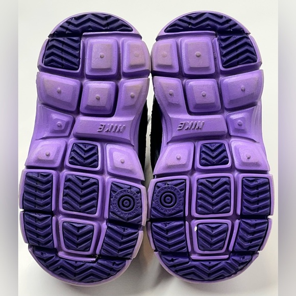 Nike Kids Velcro Black and Purple Shoes Baby Toddler Sneakers Size 6C - Picture 8 of 15